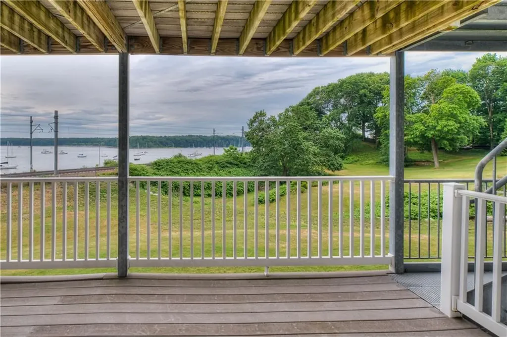 4430 Post Road Warwick RI 02818