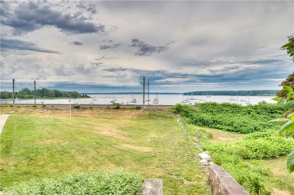 4430 Post Road Warwick RI 02818