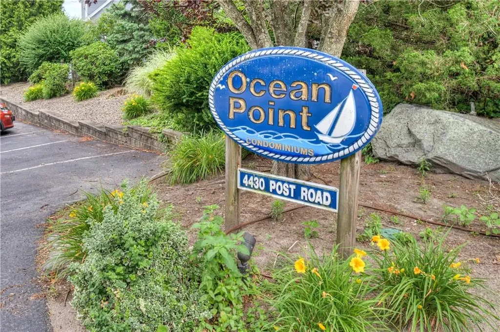 4430 Post Road Warwick RI 02818