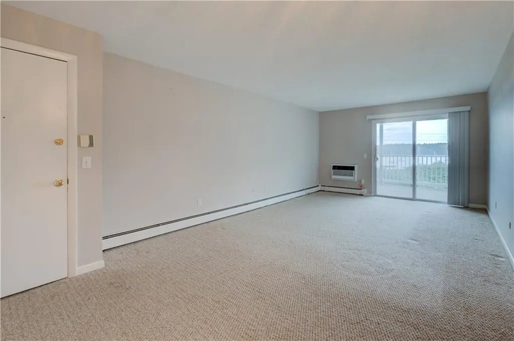 4430 Post Road Warwick RI 02818