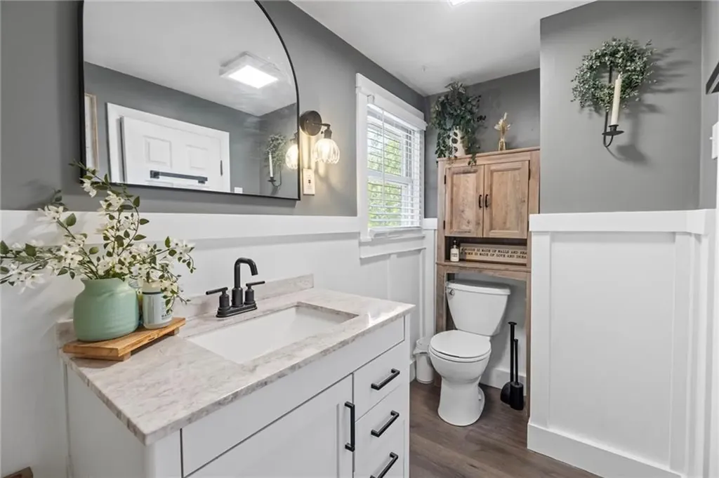 762 Waites Corner Road South Kingstown RI 02892
