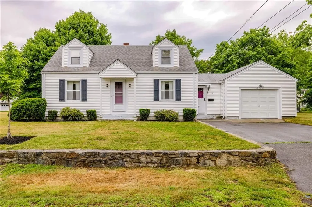 118 Foote Street Barrington RI 02806