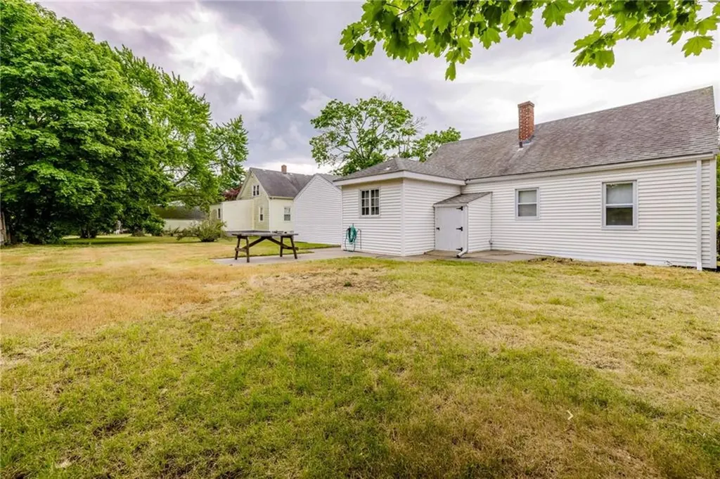 118 Foote Street Barrington RI 02806