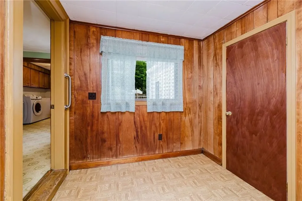 118 Foote Street Barrington RI 02806