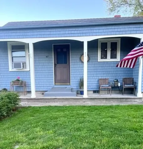 47 Sherman Avenue Bristol RI 02809