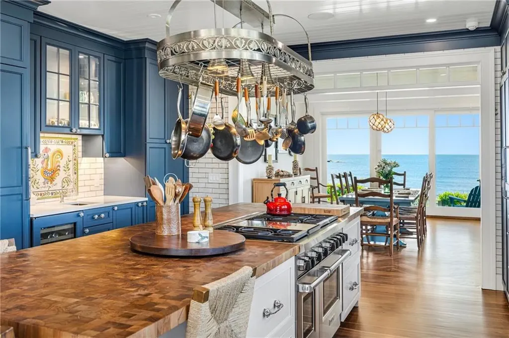 169 Atlantic Avenue Westport MA 02790