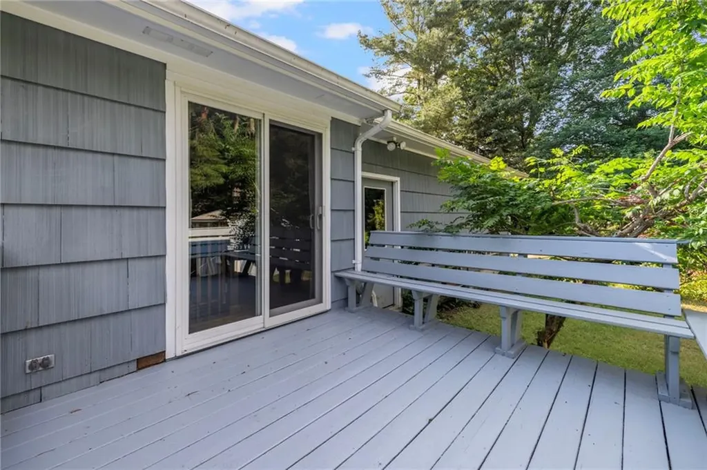 414 Beacon Avenue Jamestown RI 02835