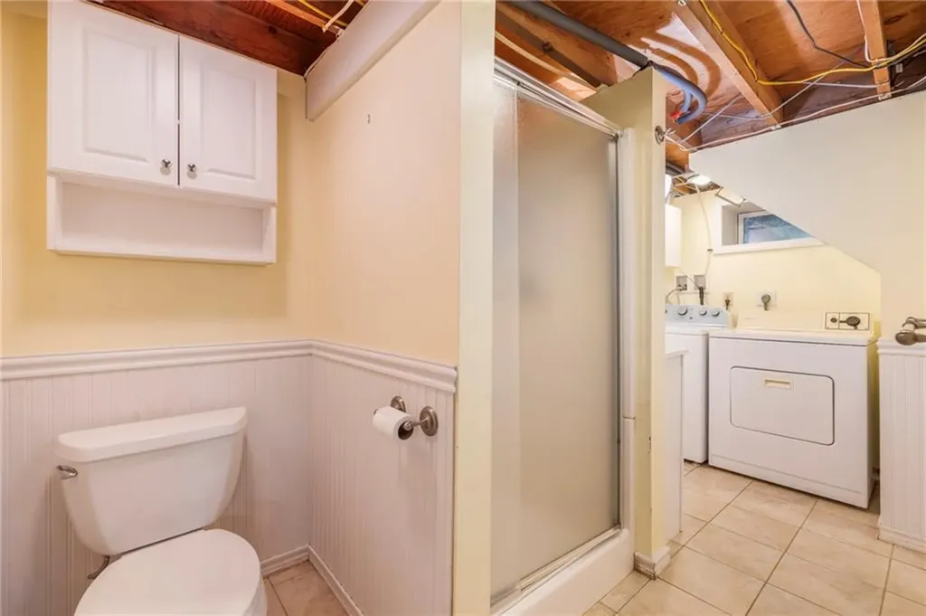 414 Beacon Avenue Jamestown RI 02835