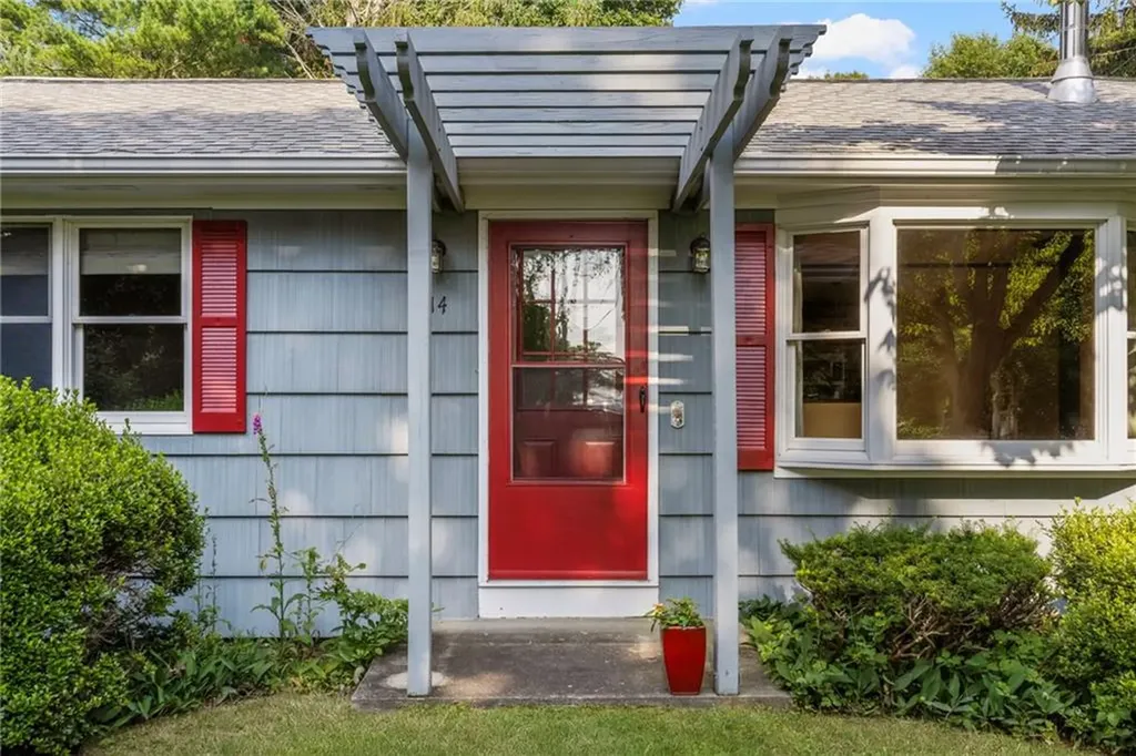 414 Beacon Avenue Jamestown RI 02835