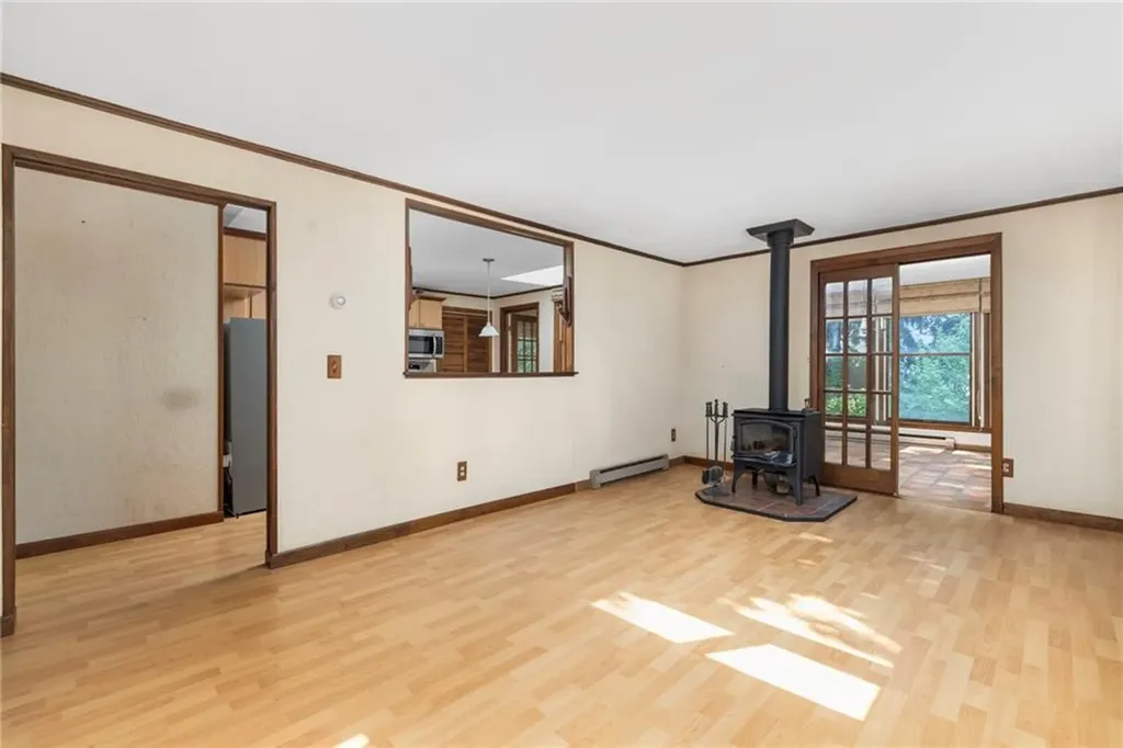 414 Beacon Avenue Jamestown RI 02835
