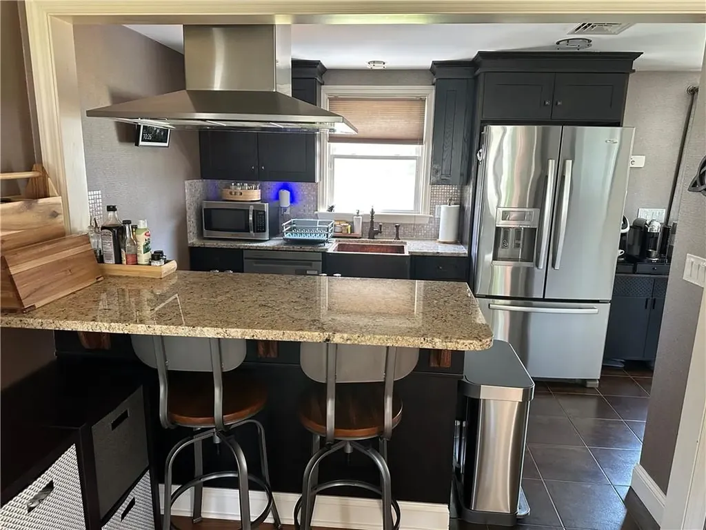 76 Poplar Drive Cranston RI 02920