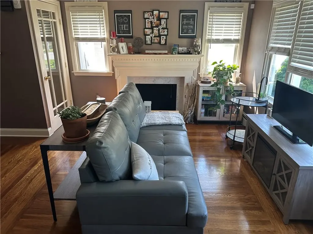 76 Poplar Drive Cranston RI 02920