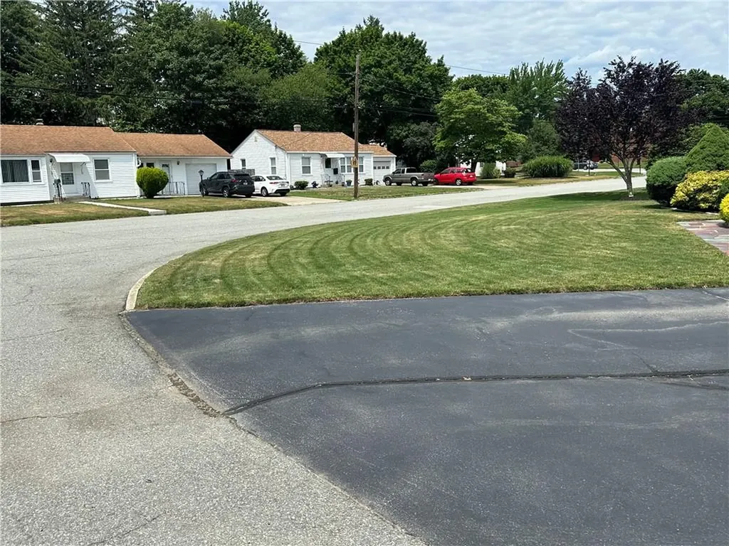 76 Poplar Drive Cranston RI 02920