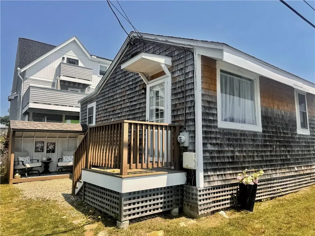 854 Matunuck Beach Road South Kingstown RI 02879