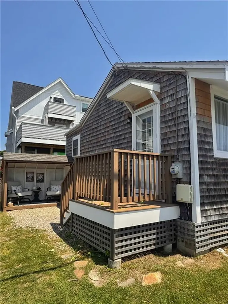 854 Matunuck Beach Road South Kingstown RI 02879