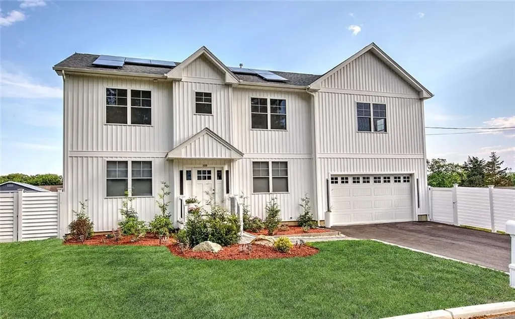 100 Priscilla Drive Cranston RI 02921