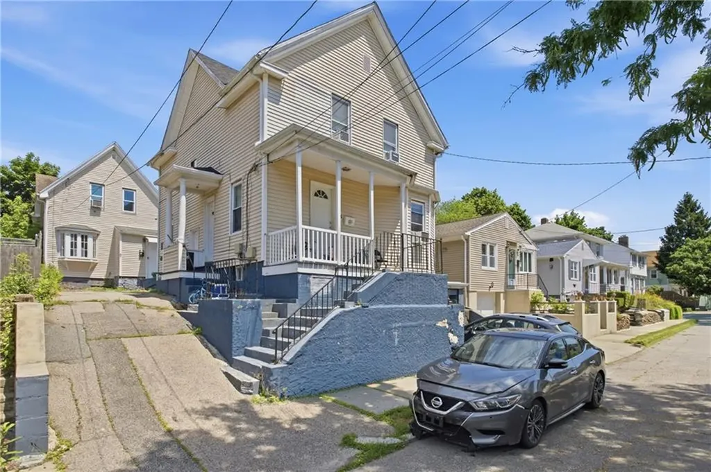 83 87 Homer Street Providence RI 02905