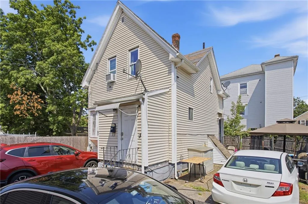 83 87 Homer Street Providence RI 02905