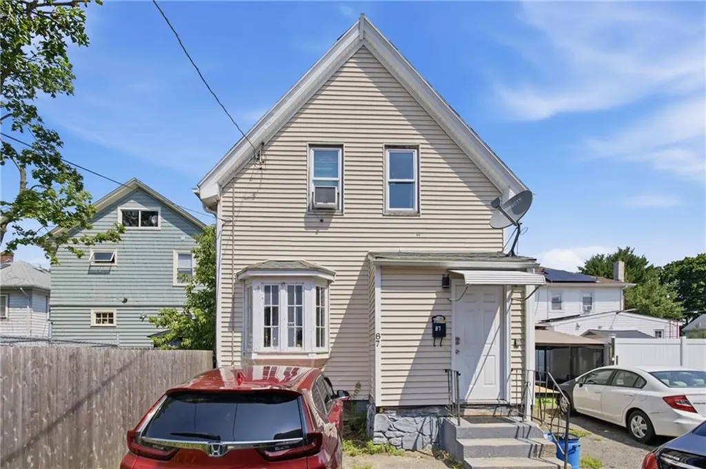 83 87 Homer Street Providence RI 02905