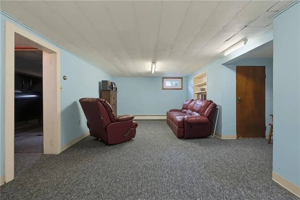 25 Hunter Drive Cumberland RI 02864