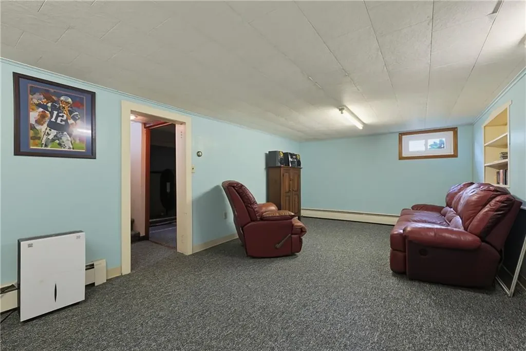 25 Hunter Drive Cumberland RI 02864