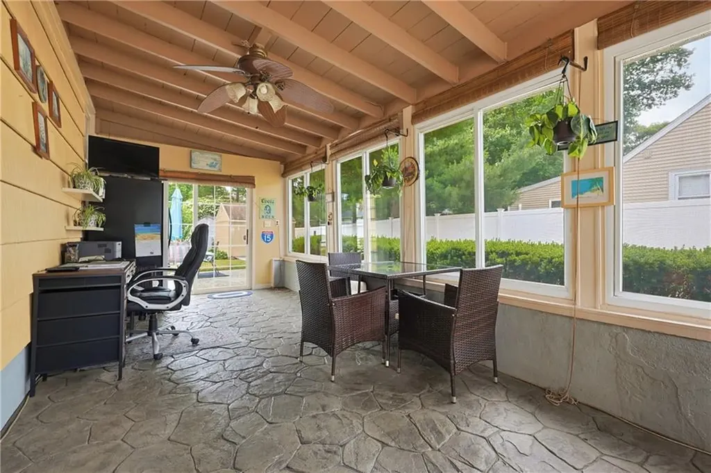 25 Hunter Drive Cumberland RI 02864