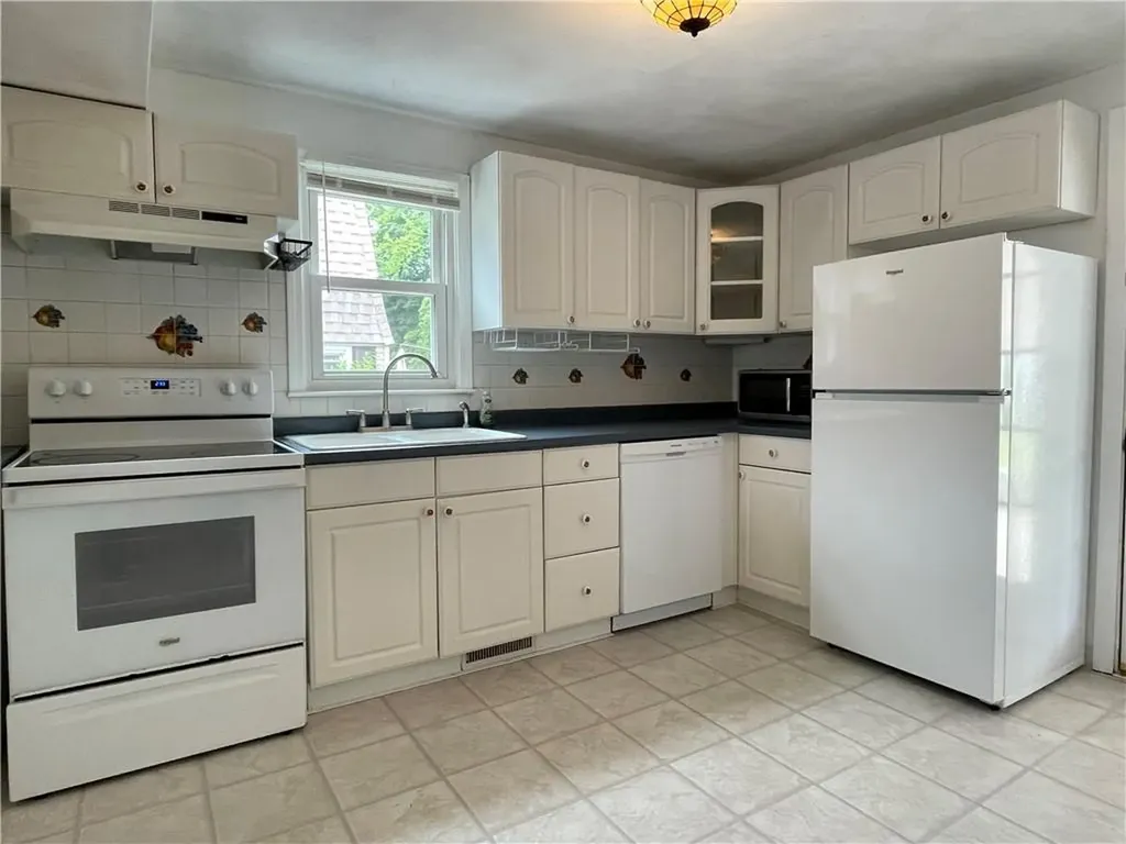 42 Dante Avenue Johnston RI 02919