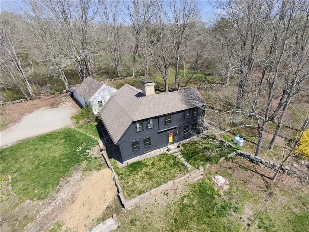 604 Pendleton Hill Road No Stonington CT 06359