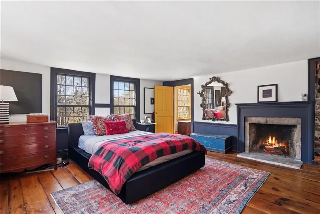 604 Pendleton Hill Road No Stonington CT 06359