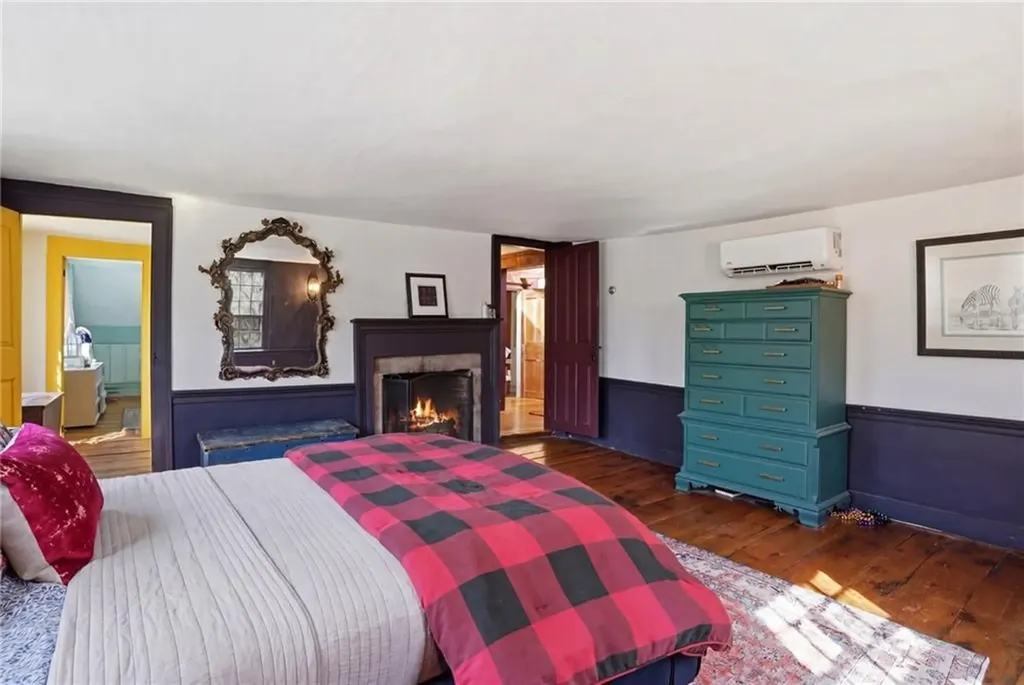 604 Pendleton Hill Road No Stonington CT 06359