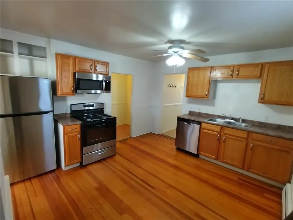1564 Main Street West Warwick RI 02893