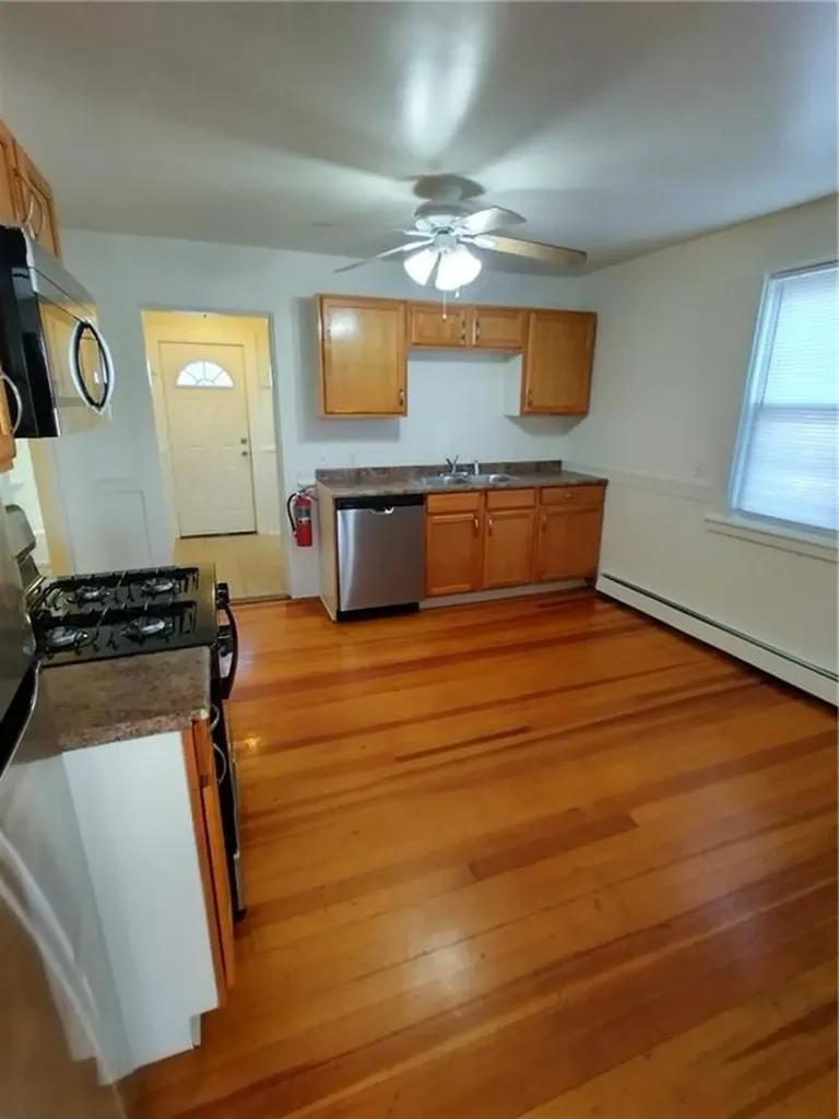 1564 Main Street West Warwick RI 02893