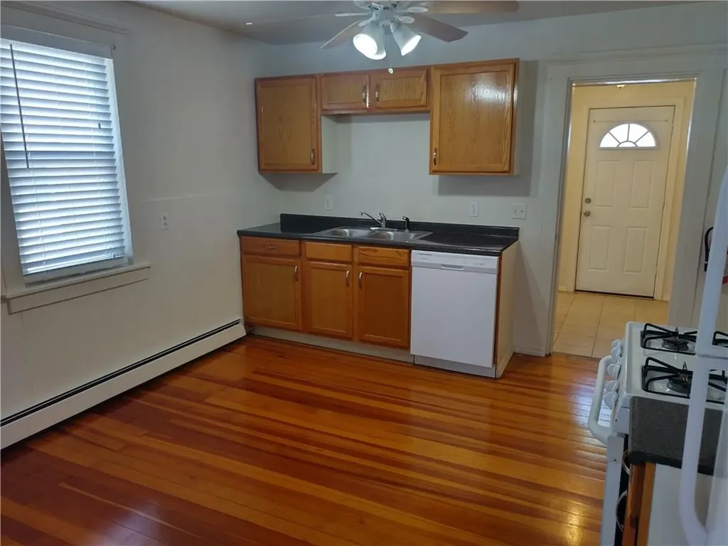 1564 Main Street West Warwick RI 02893