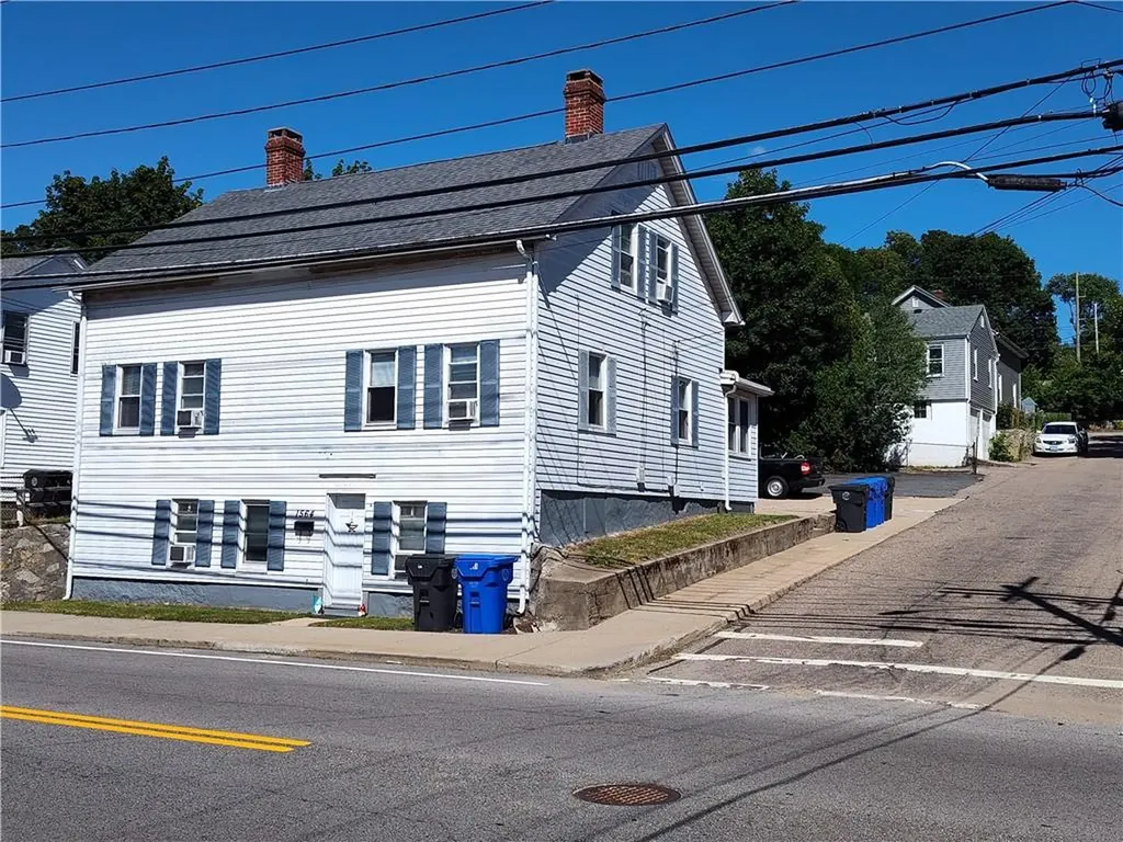 1564 Main Street West Warwick RI 02893