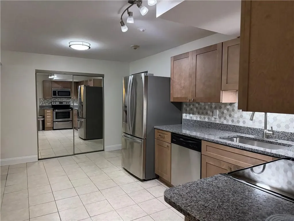 1190 Charles Street North Providence RI 02904