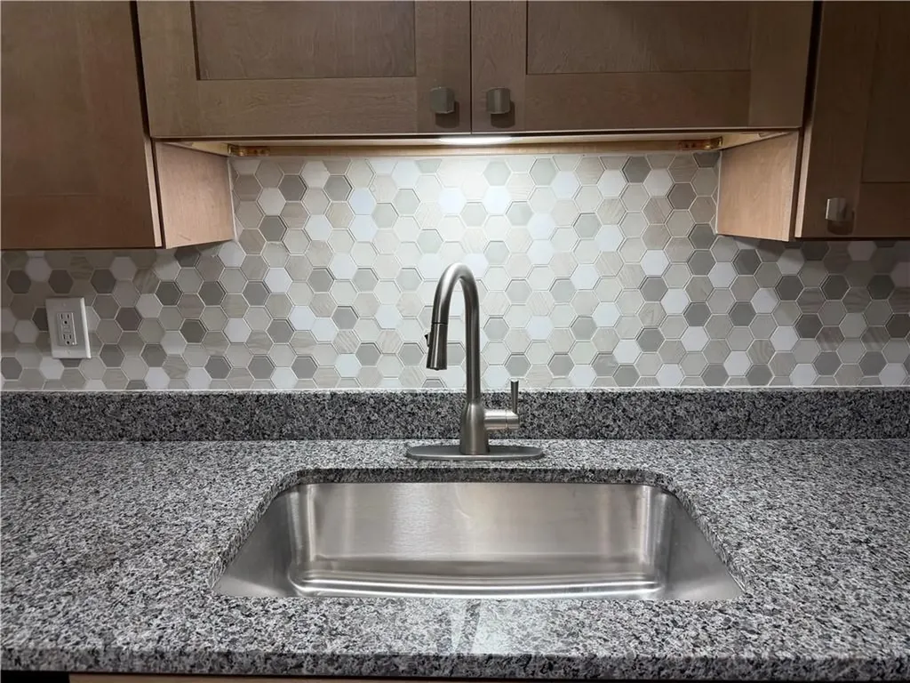 1190 Charles Street North Providence RI 02904