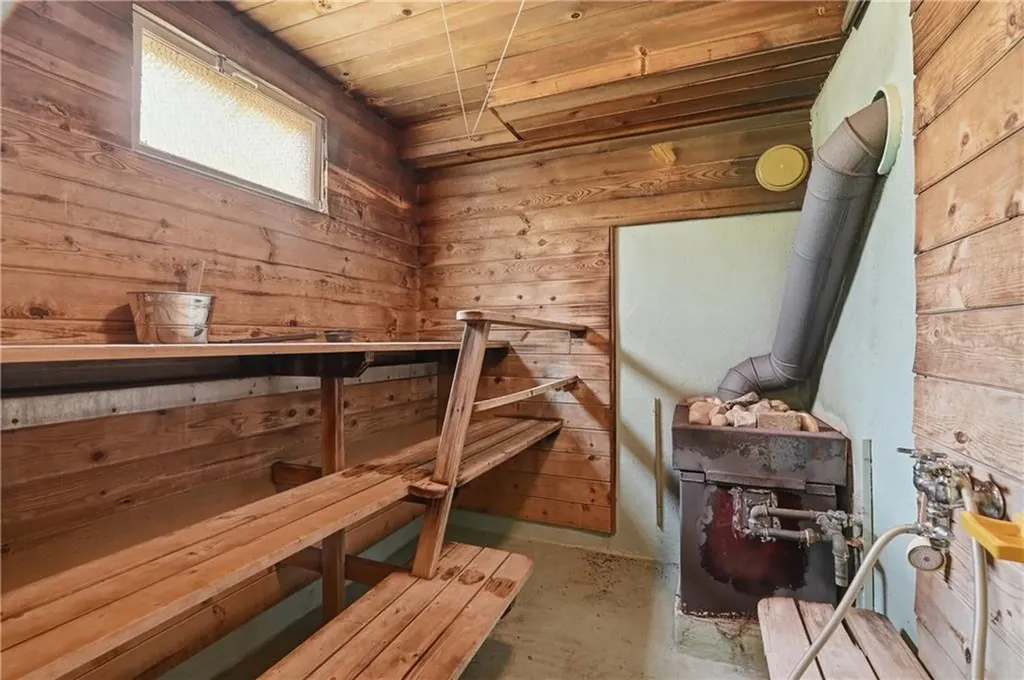 29 Yeles Lane Hopkinton RI 02873