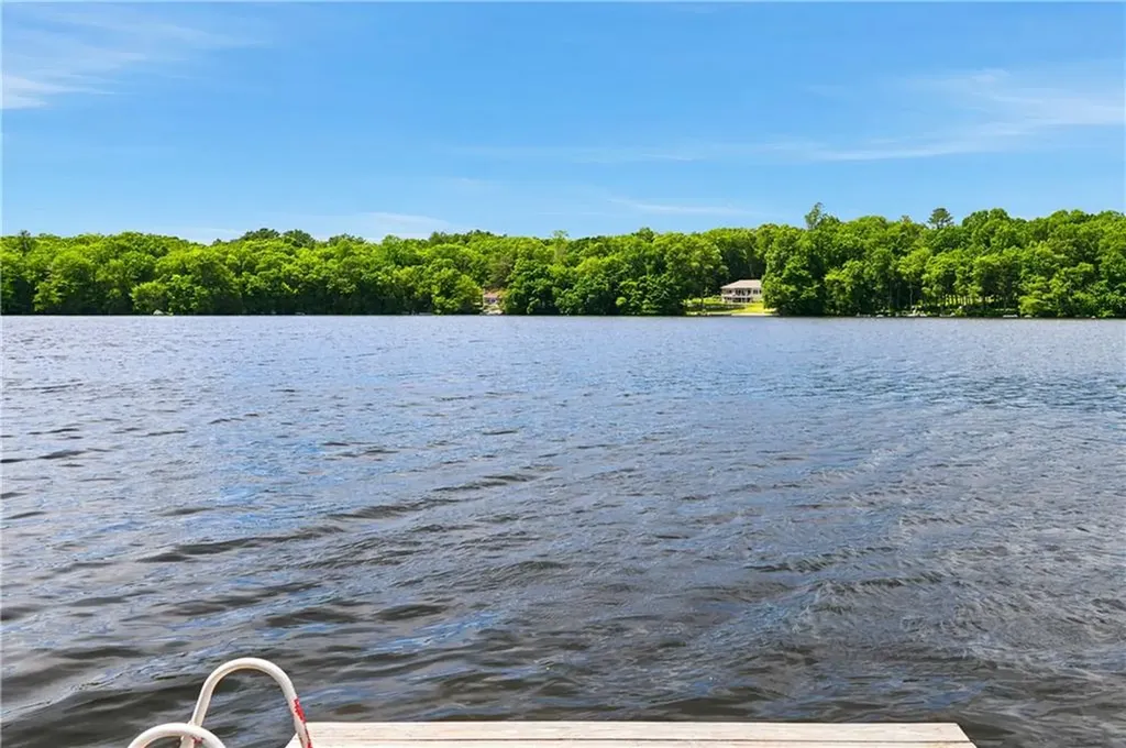 29 Yeles Lane Hopkinton RI 02873