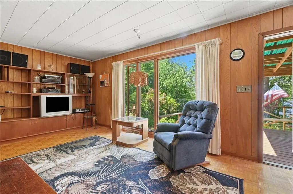 29 Yeles Lane Hopkinton RI 02873