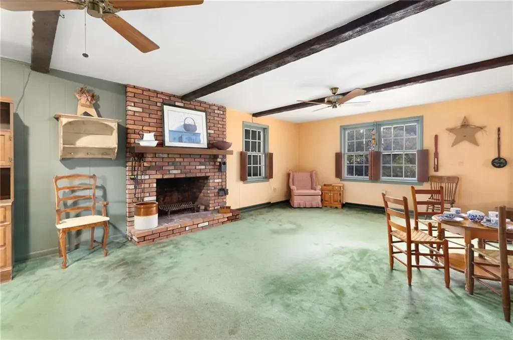 11 Coombs Street East Providence RI 02916