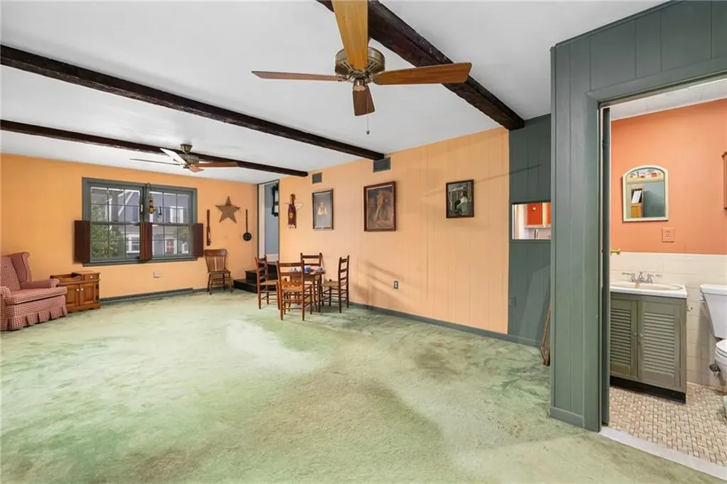11 Coombs Street East Providence RI 02916
