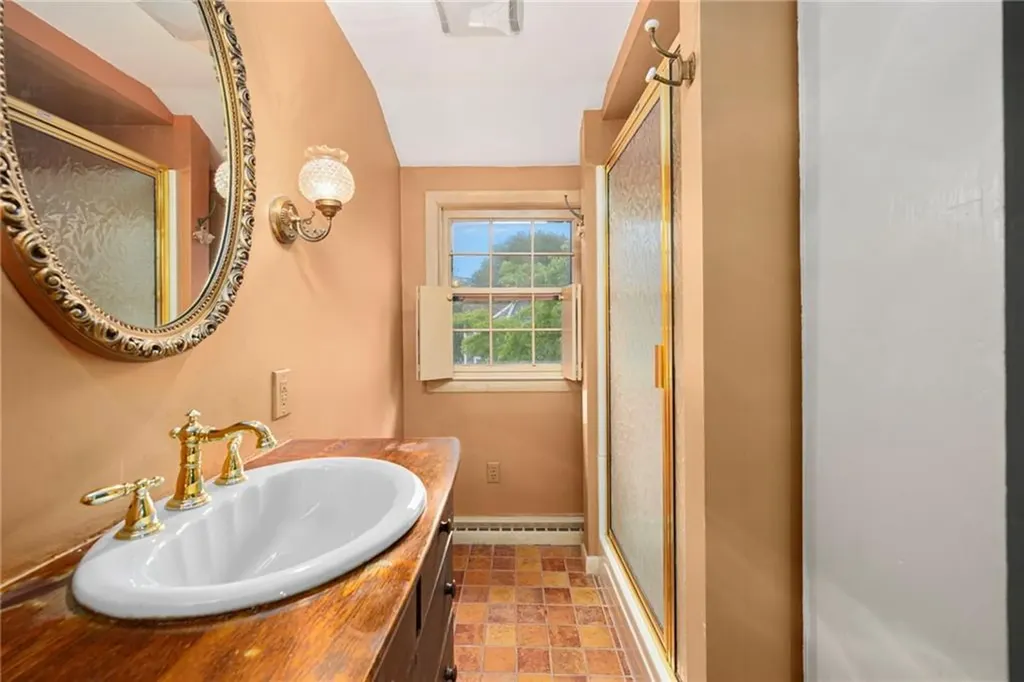 11 Coombs Street East Providence RI 02916