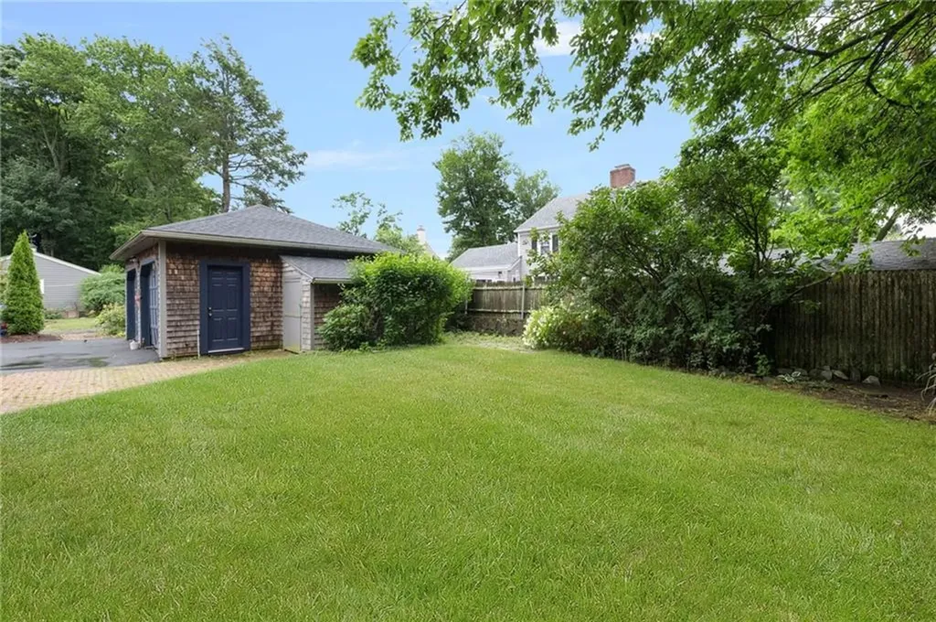 11 Coombs Street East Providence RI 02916