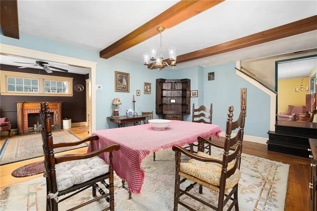 11 Coombs Street East Providence RI 02916