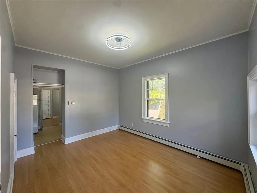 438 Wolcott Avenue Middletown RI 02842
