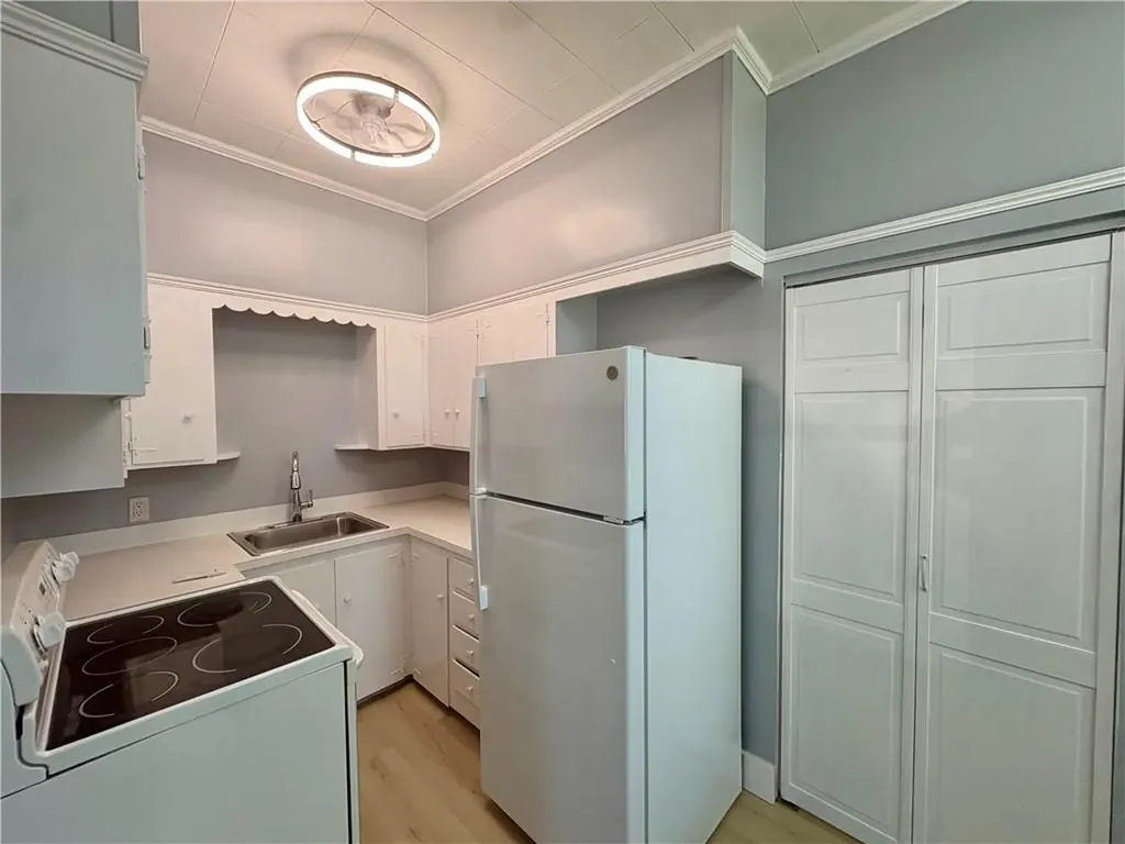 438 Wolcott Avenue Middletown RI 02842