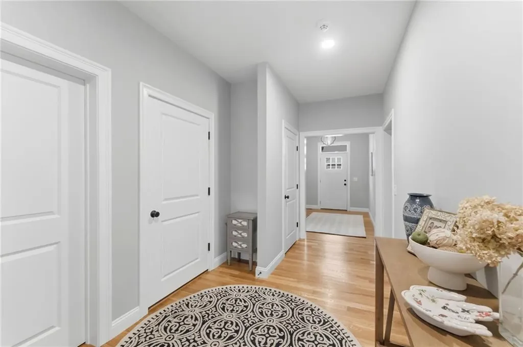 46 Somerset Circle North Kingstown RI 02852