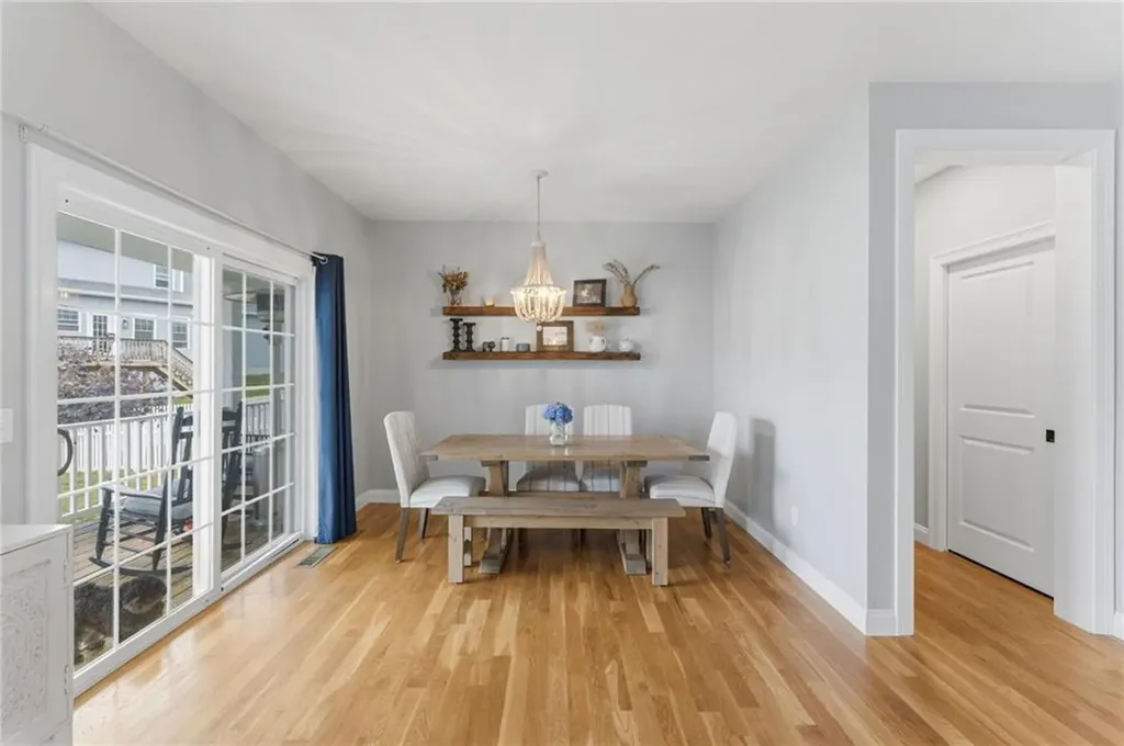 46 Somerset Circle North Kingstown RI 02852