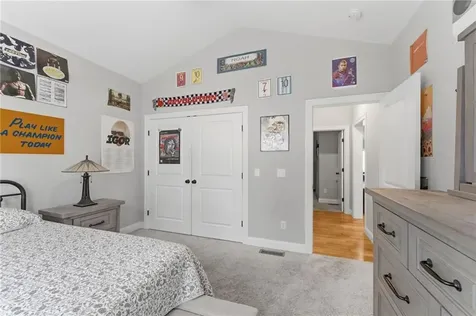 46 Somerset Circle North Kingstown RI 02852