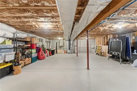 46 Somerset Circle North Kingstown RI 02852